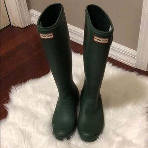 Hunter Original Tour Tall rain boots